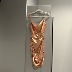 Rose gold dress XS